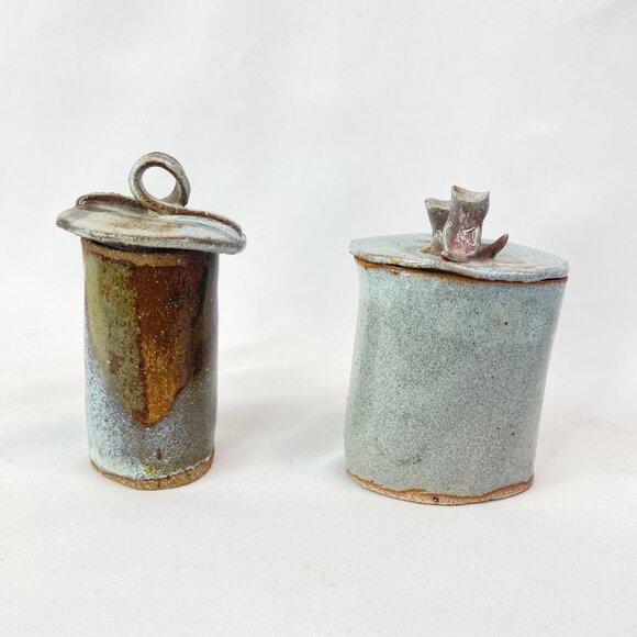 Vintage Paul Stubbs Pottery Jars - Twisty Loop and Cat Tops - Picture 3 of 7